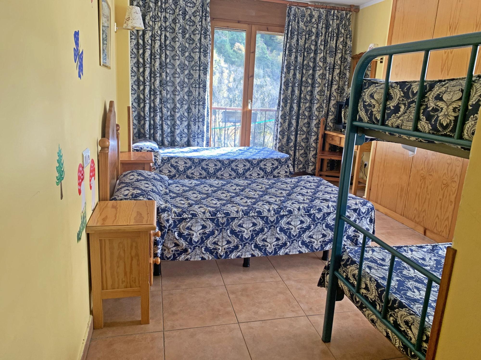 לה קורטינאדה Hotel Antic מראה חיצוני תמונה