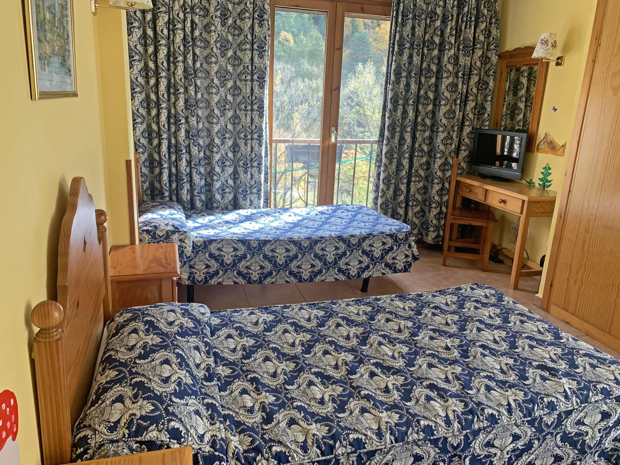 לה קורטינאדה Hotel Antic מראה חיצוני תמונה