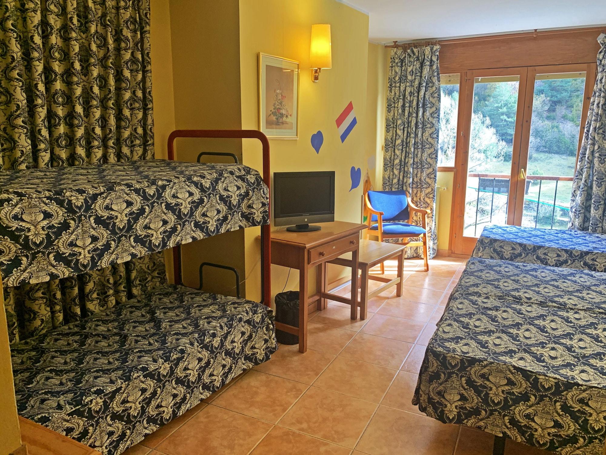 לה קורטינאדה Hotel Antic מראה חיצוני תמונה